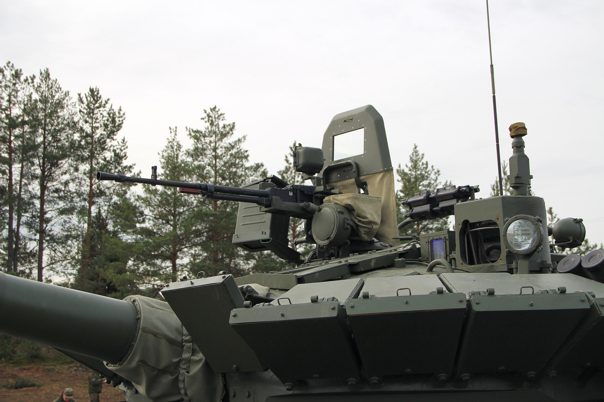 Операция военные танки. Т-80бвм. Танк т-80бвм. Модернизированные танки т-80бвм. Т-80бвм прицел.