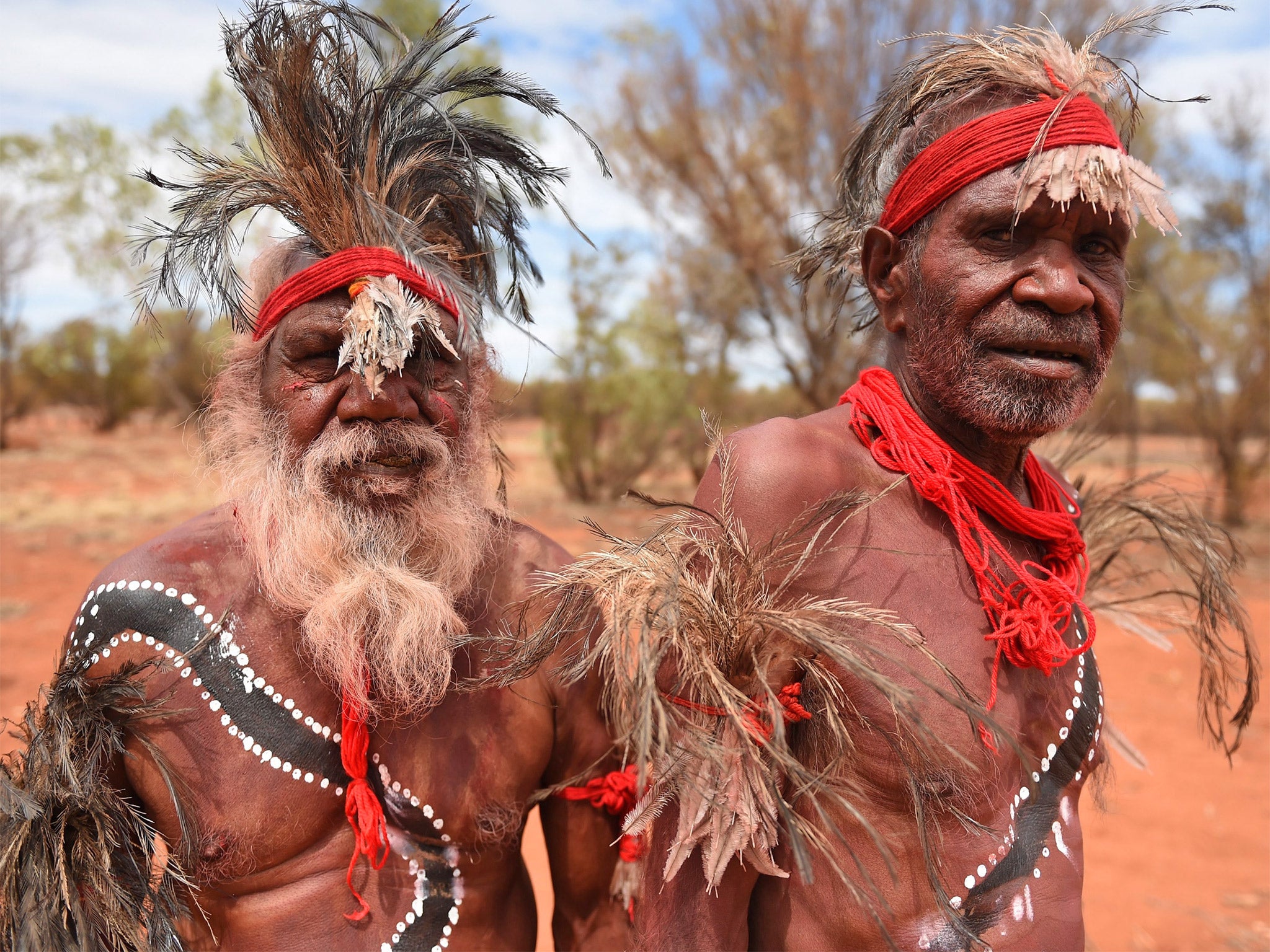 Народы австралии 7. Коренные жители Австралии Папуасы. Бушмены Австралии. Коренные аборигены Австралии. Австралийцы коренные жители Австралии.